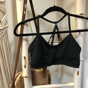 lulu lemon sports bra!